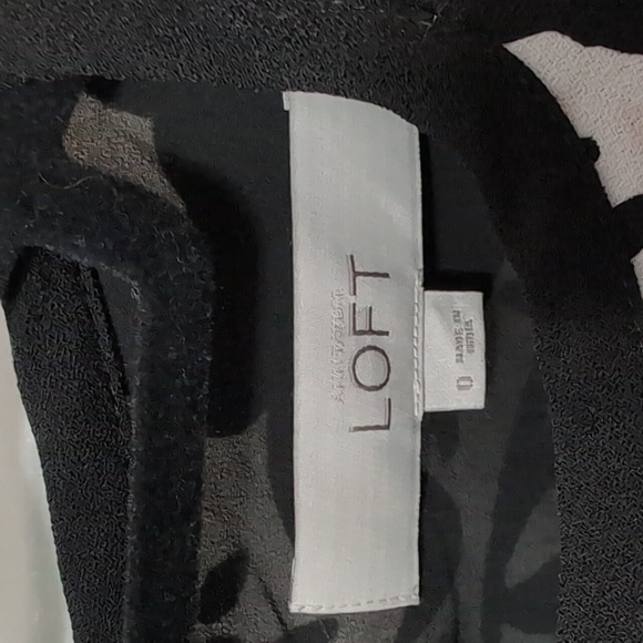 Loft Ruffle Dress - Picture 6 of 6